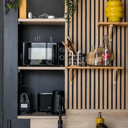 Mango Jungle - Chaleureux Sur Le Theme De La Jungle Avec Balcon A Apartamento *
